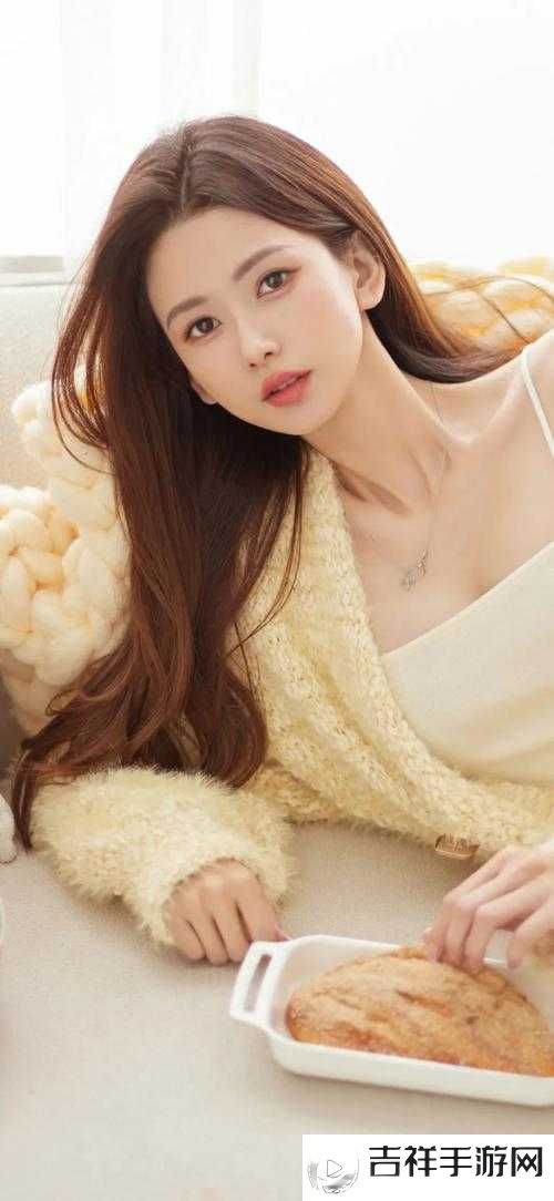 YSL 蜜桃棕调色:打造迷人妆容的时尚密码与独特魅力