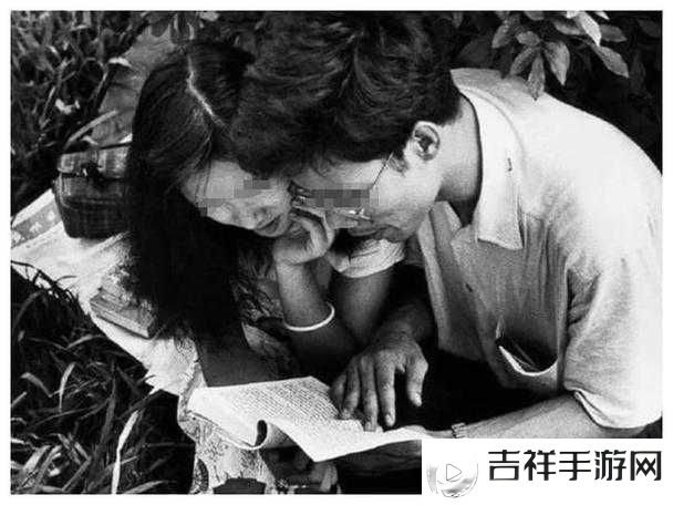 17 个农民工闯入浴室,撞见正在洗澡的 4 名校花