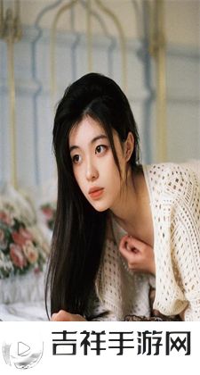 王者荣耀瑶嘴巴里含着铁球流口水：瑶口含铁球的神秘设定